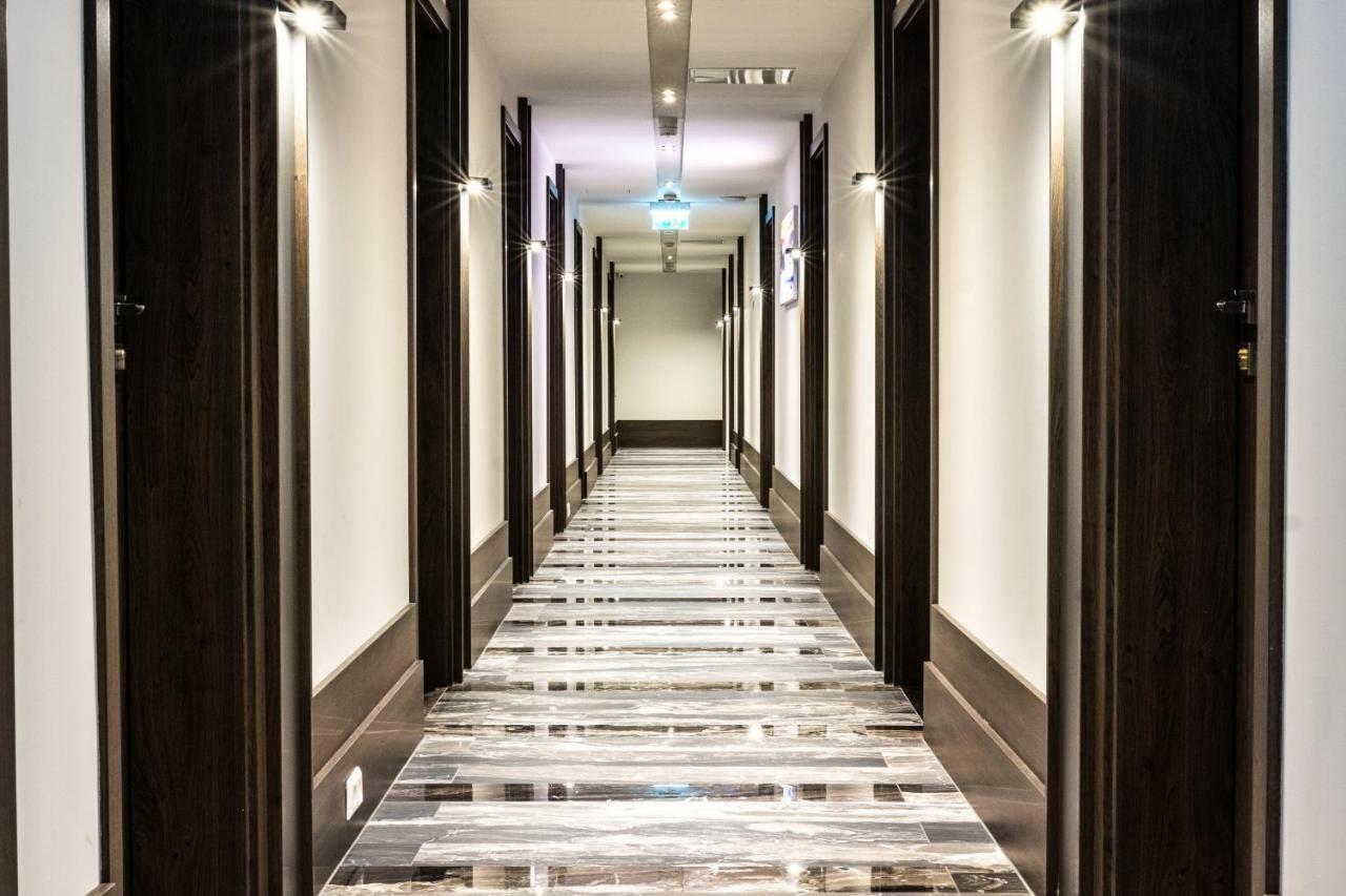 Hotel&restaurant Knote Hotel 3*